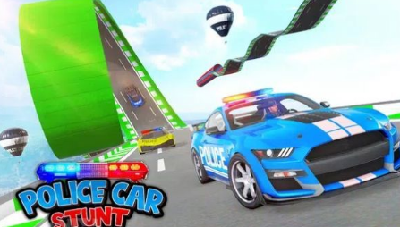 疯狂警车特技驾驶3D(Police Mega Ramp Car game: Racing car stunts 3d)